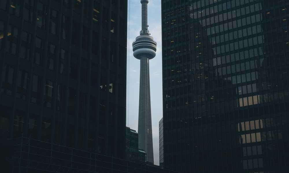 探索中国移动的流量卡服务-卡七七