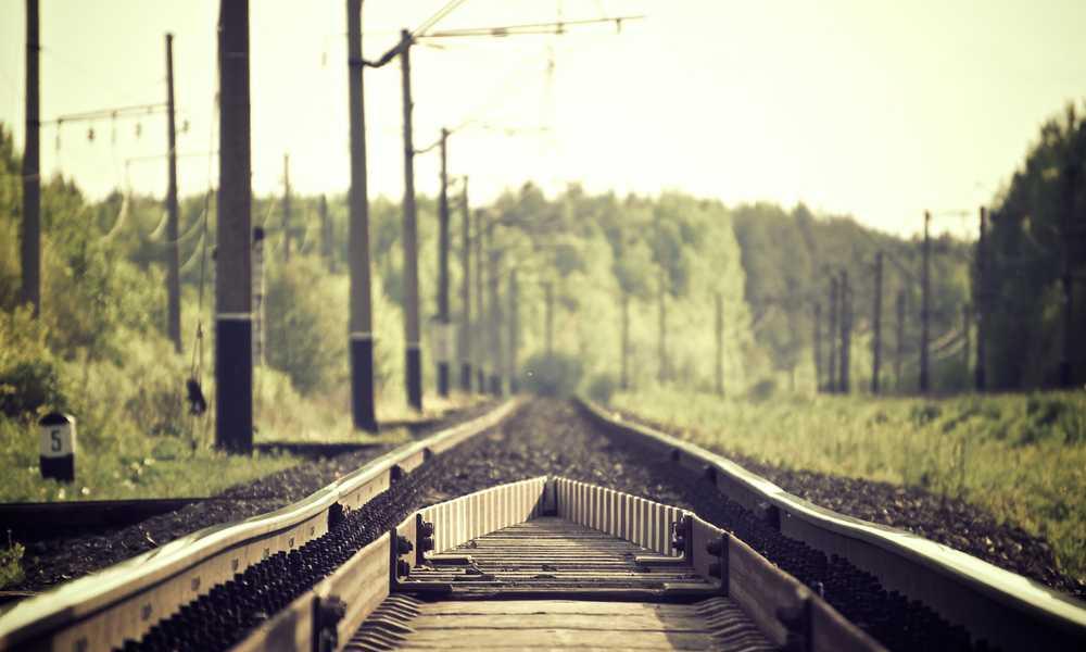 流量卡连接全球，畅游互联。-卡七七