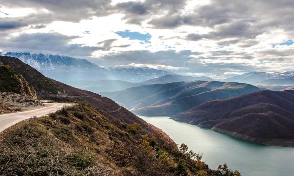 省钱的流量卡选择-卡七七